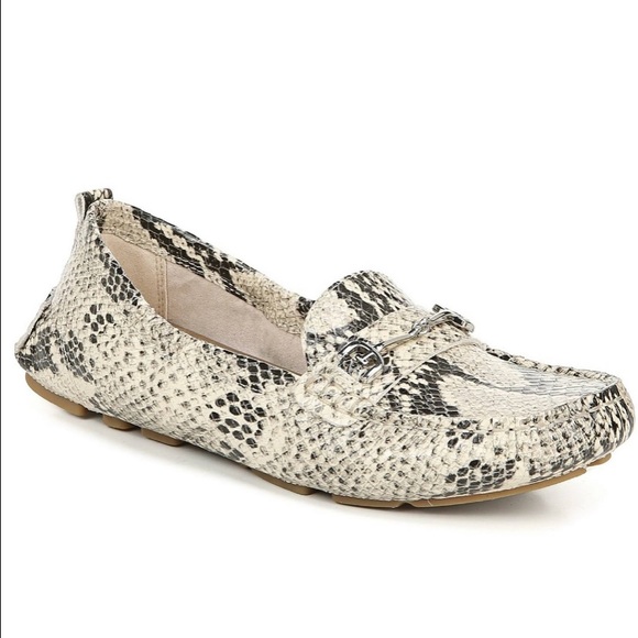 ✨ HP✨ Sam Edelman Animal Print Loafers - Picture 2 of 7